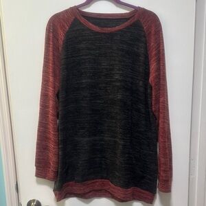 Women’s long sleeve shirt size XXL